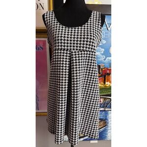 Fang Glam Medium Black White Houndstooth Knit Sleeveless Shift Mini Dress